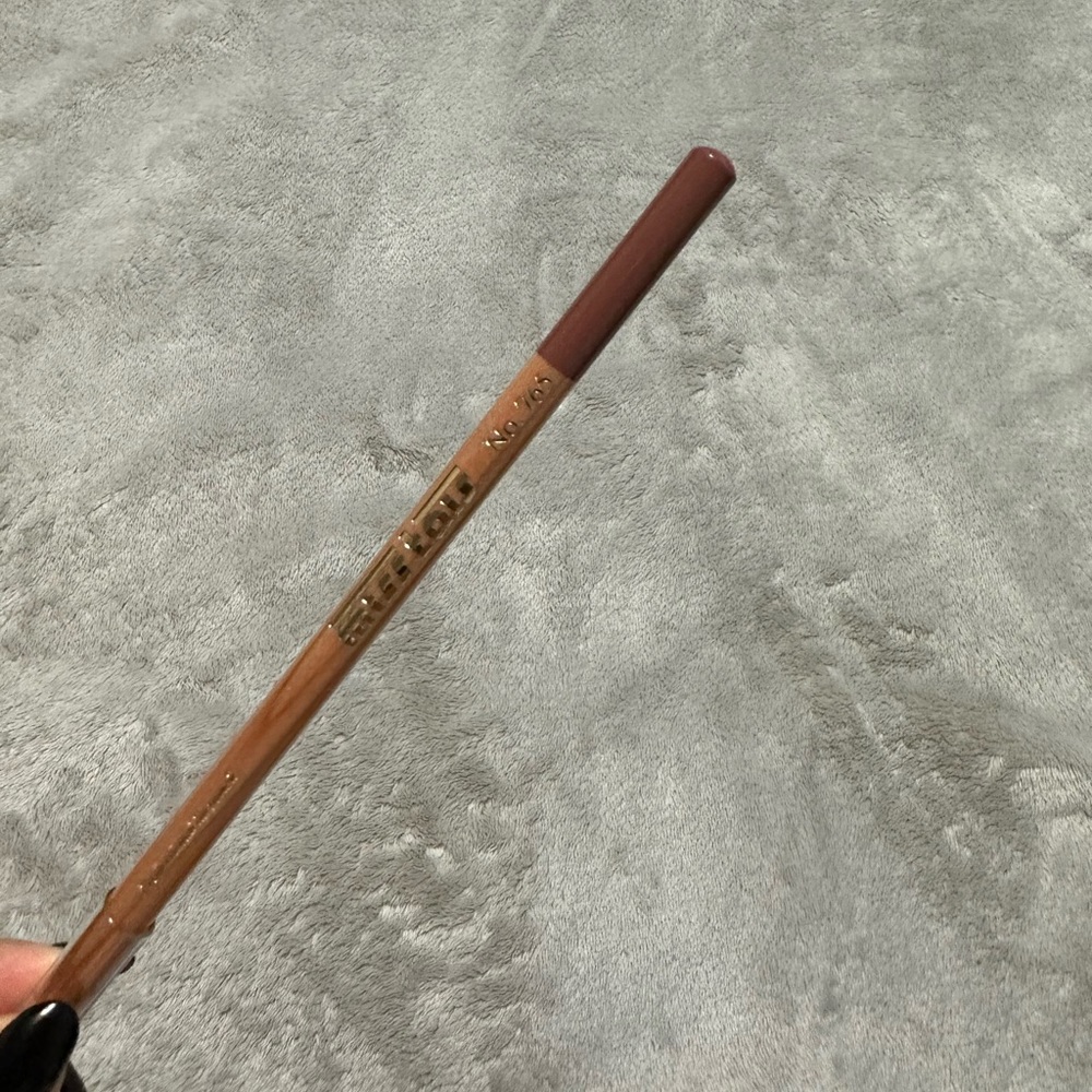 Miss tais lip liner Czech Republic new - Picture 3 of 8